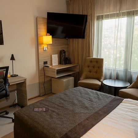 Hotel Pommern Maarianhamina Zewnętrze zdjęcie