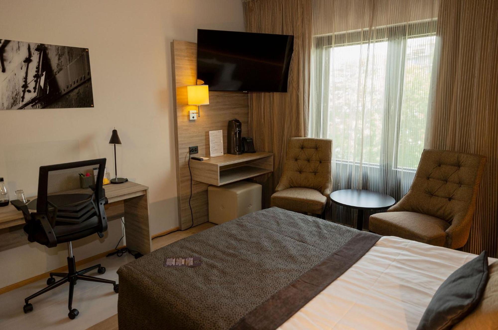 Hotel Pommern Maarianhamina Zewnętrze zdjęcie