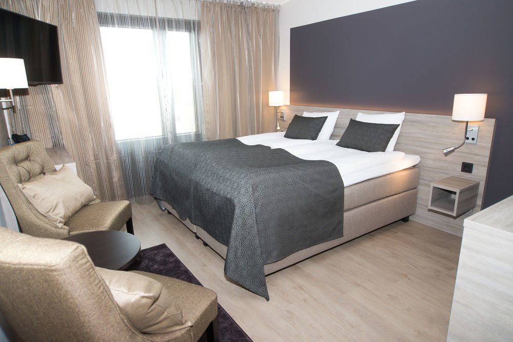 Hotel Pommern Maarianhamina Zewnętrze zdjęcie